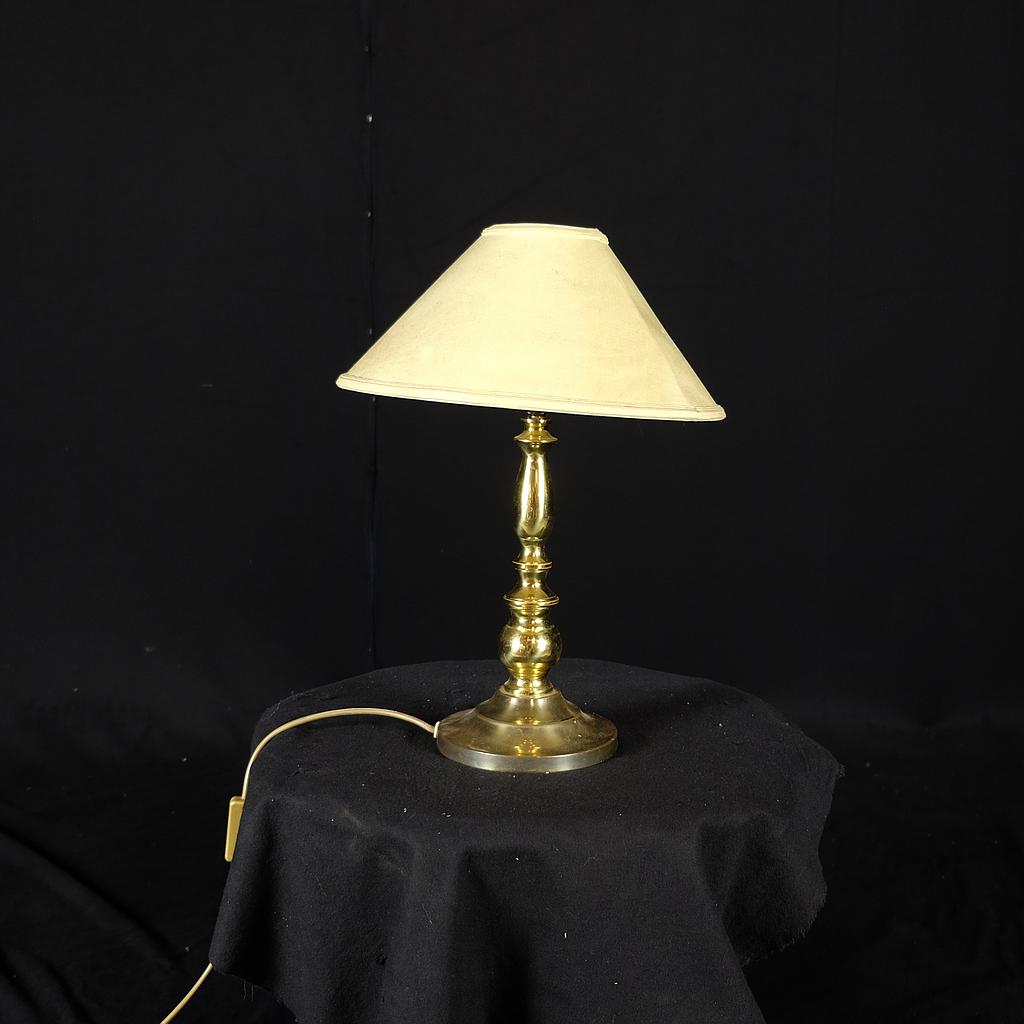 Tischlampe mit Goldfuß