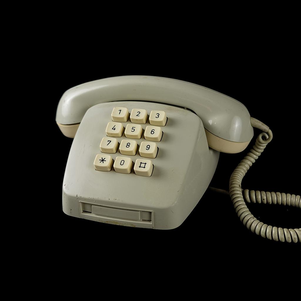 graues Tastentelefon 70er Jahre