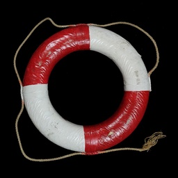 [MAR0064] rot-weißer Rettungsring